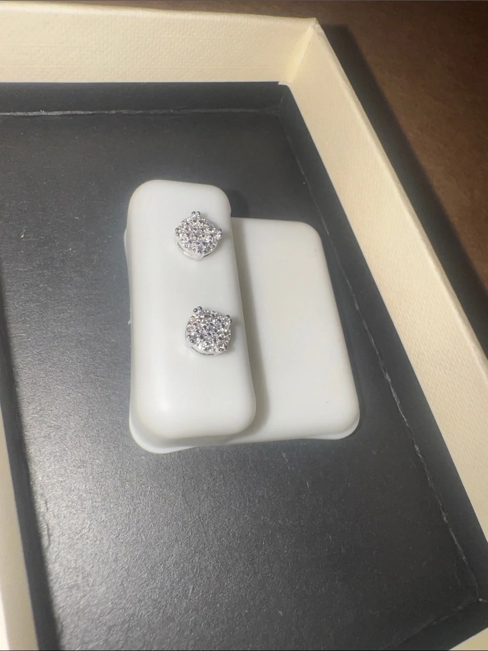 Moissanite 6mm dazzling